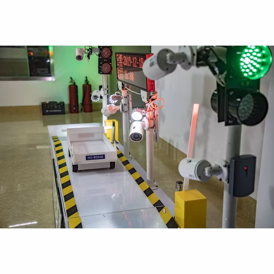 신호등과 카메라를 갖춘 무인 자동 트럭 계량 시스템